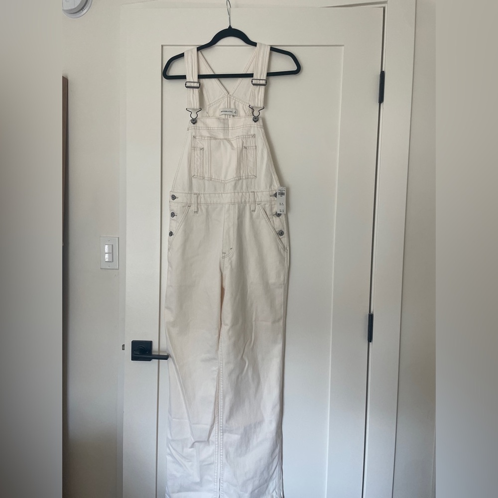Abercrombie & Fitch | cream denim overalls